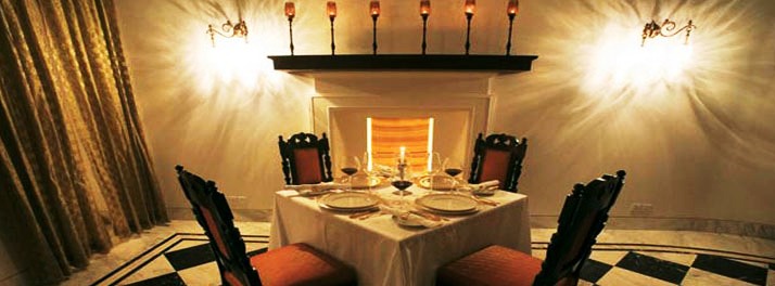 698/Taj Nadesar Palace - Varanasi 03.jpg